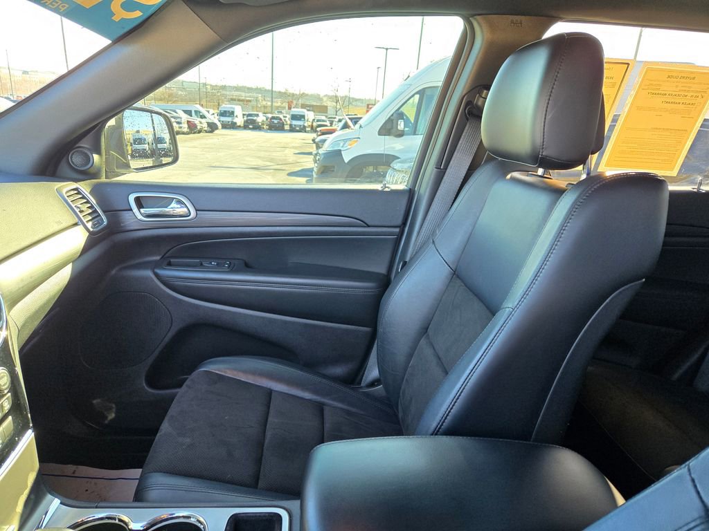Used 2020 Jeep Grand Cherokee Altitude image 27