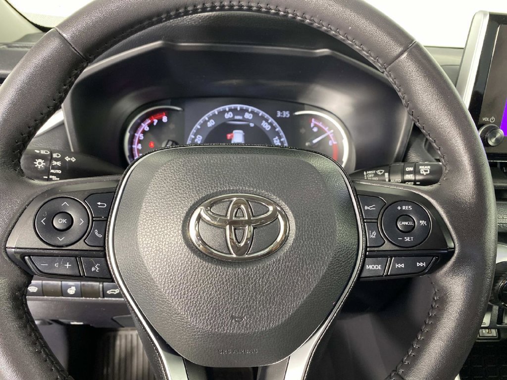 Used 2025 Toyota RAV4 XLE w/ Convenience Package AWD/4WD image 16
