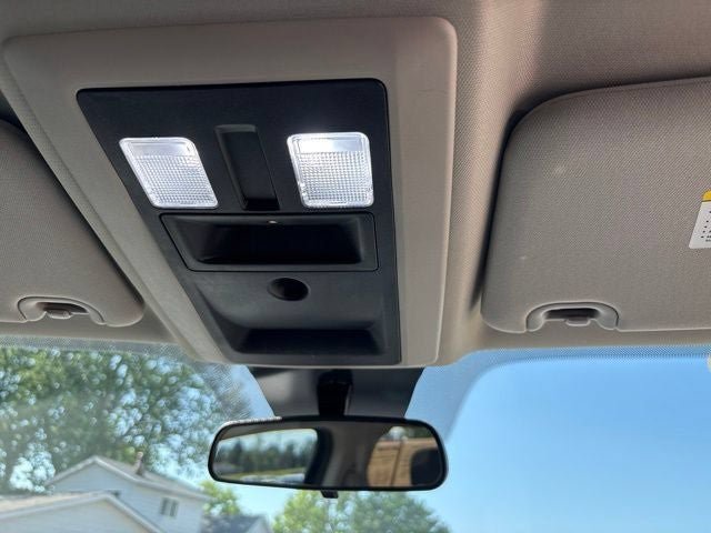 Used 2019 RAM 1500 Express AWD/4WD image 8