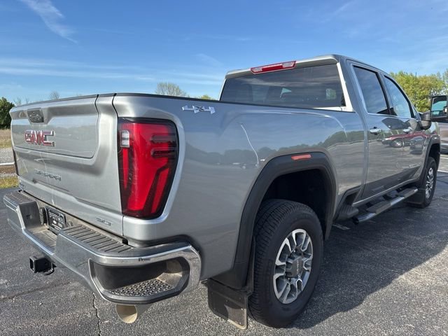 Used 2025 GMC Sierra 3500 SLT image 2