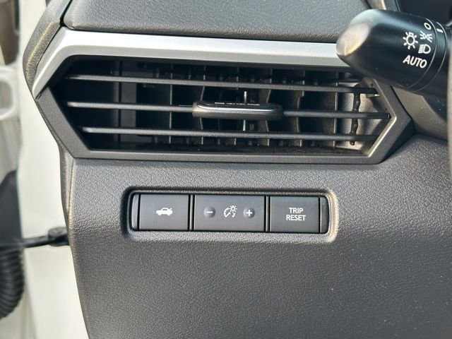 Certified 2022 Nissan Altima 2.5 SV FWD image 22