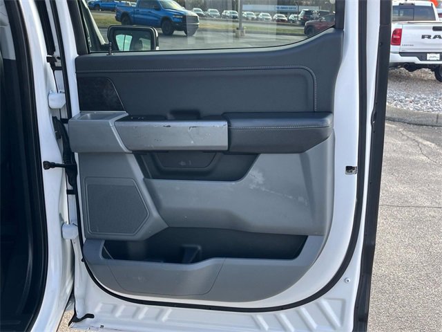 Used 2021 Ford F150 XLT w/ Equipment Group 301A Mid image 9