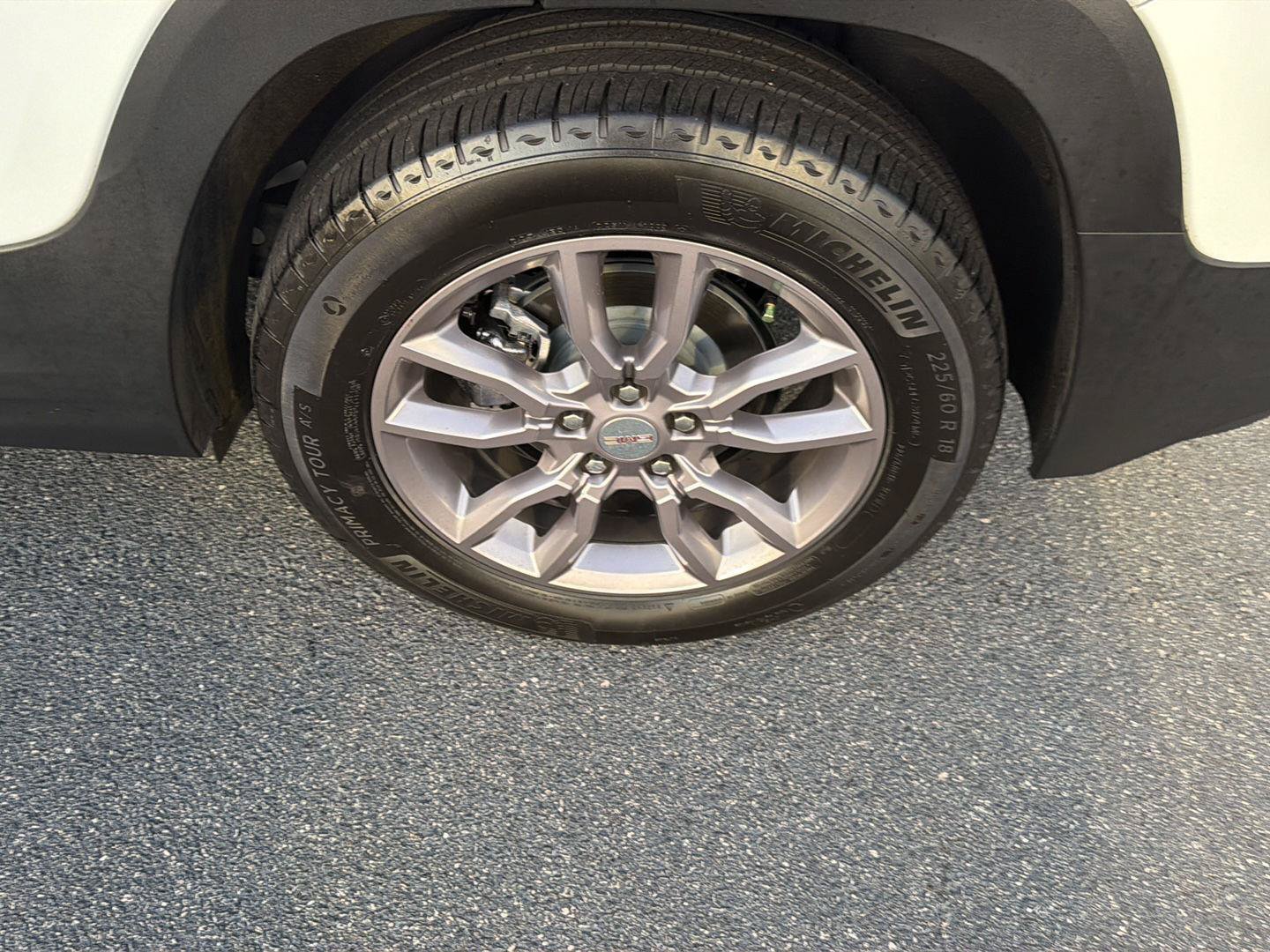 Used 2023 GMC Terrain SLT FWD image 39