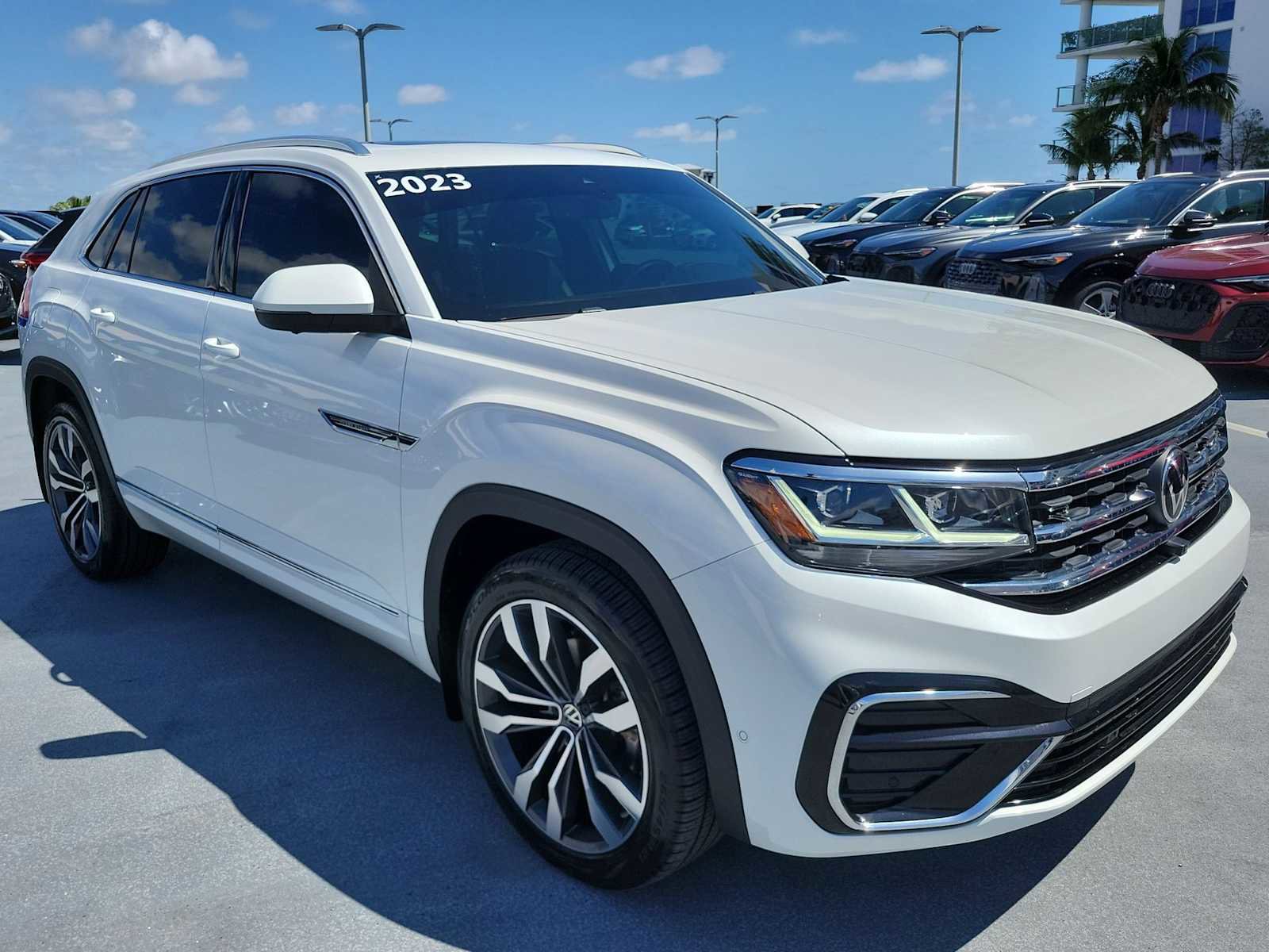 Used 2023 Volkswagen Atlas Cross Sport SEL Premium R-Line AWD/4WD image 8