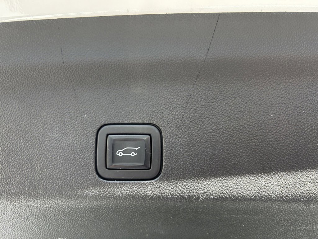 Used 2023 Cadillac Escalade ESV Sport Platinum image 46