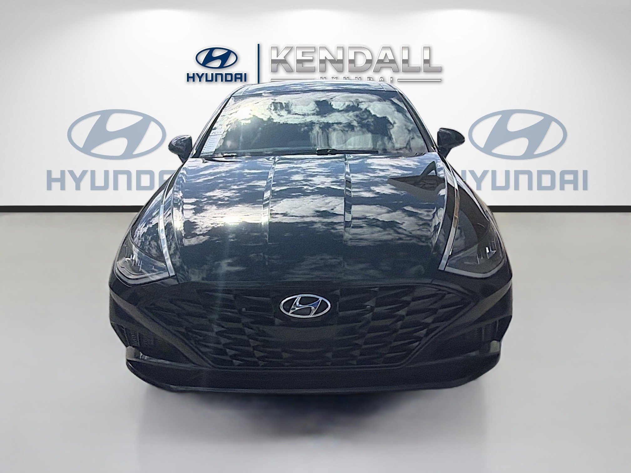 Used 2023 Hyundai Sonata SEL Plus image 2