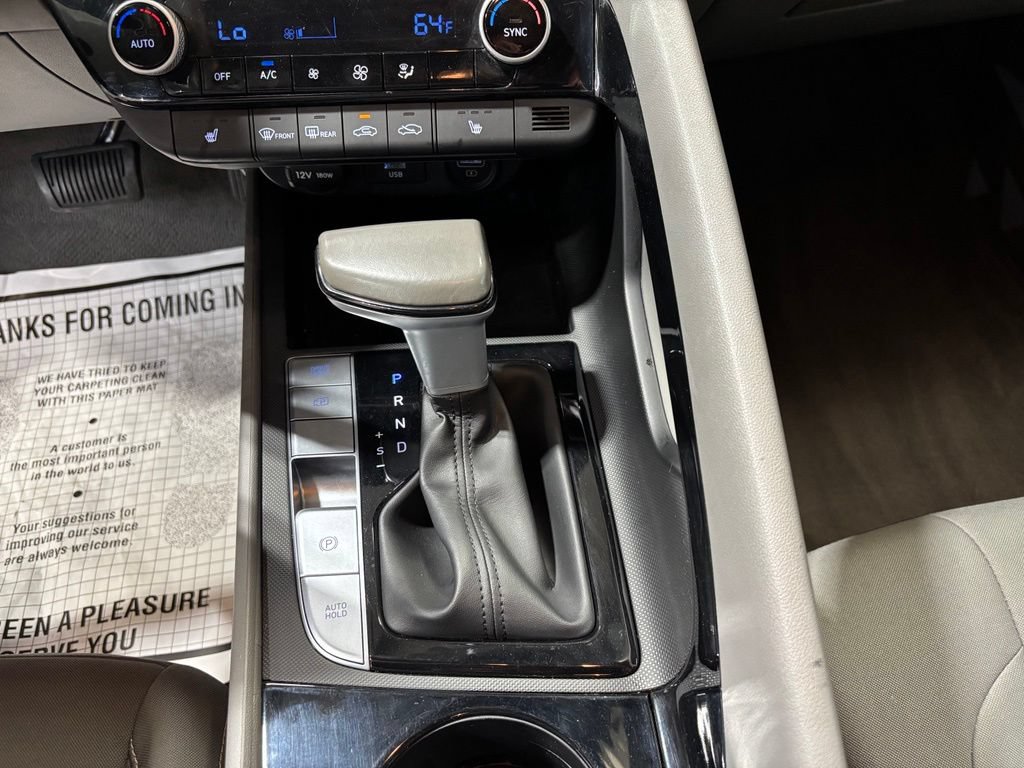 Used 2023 Hyundai Elantra SEL w/ Convenience Package FWD image 15