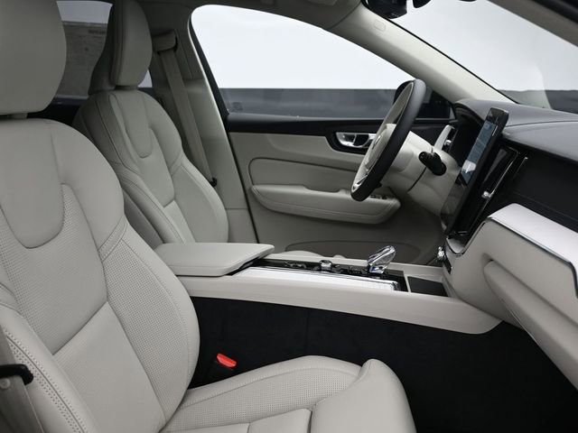 New 2026 Volvo XC60 B5 Ultra w/ Protection Package Premier image 41