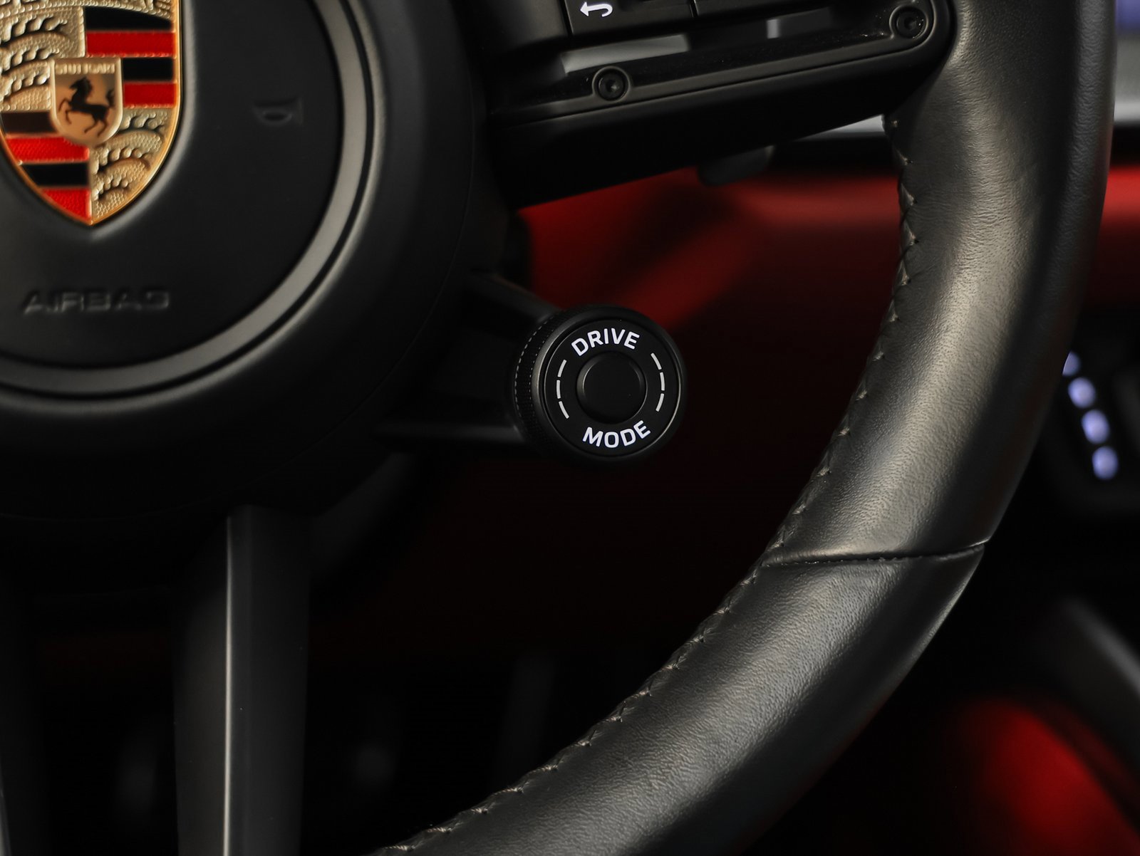 Used 2023 Porsche 911 Turbo image 45