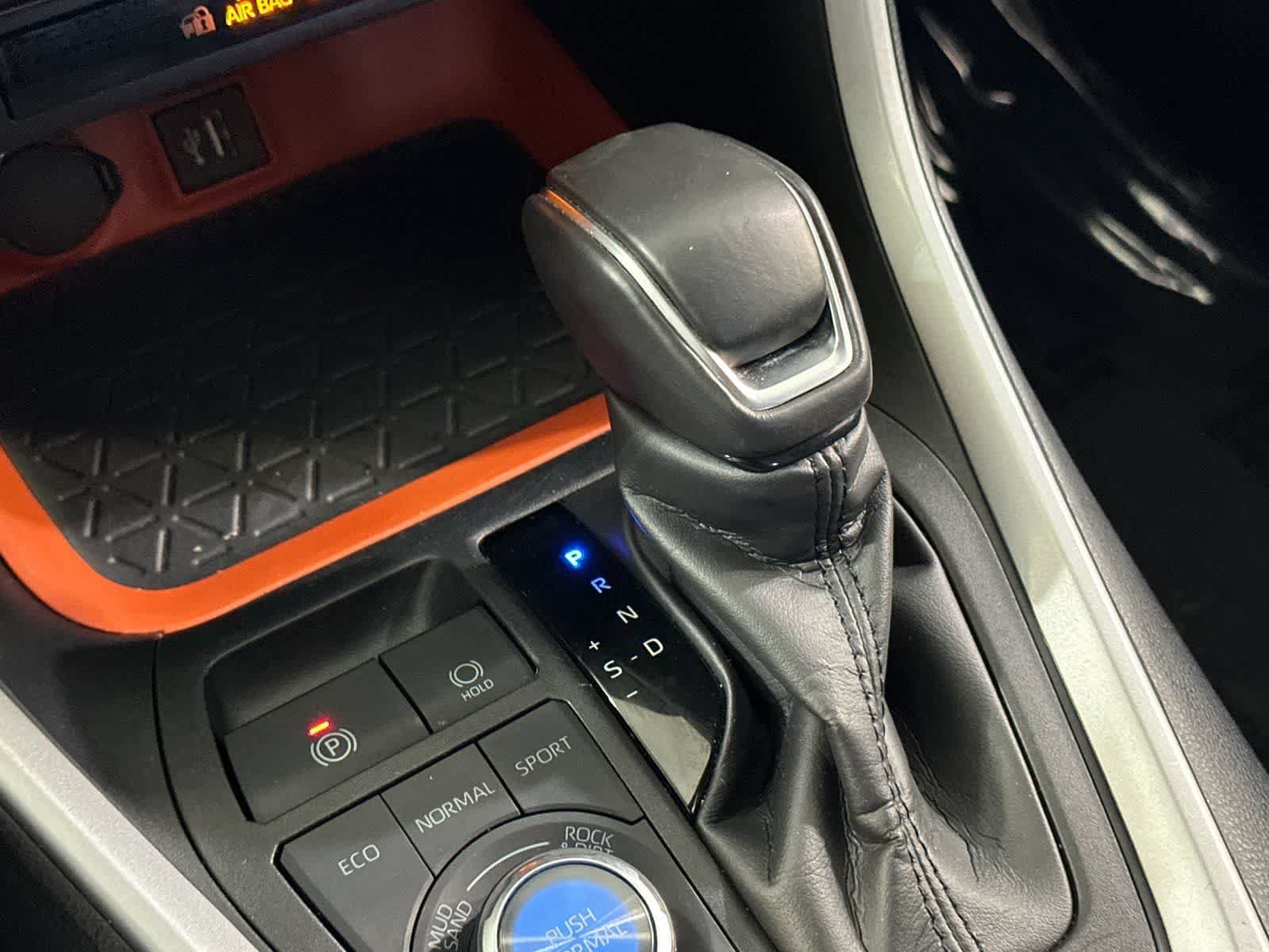 Used 2024 Toyota RAV4 Adventure AWD/4WD image 22