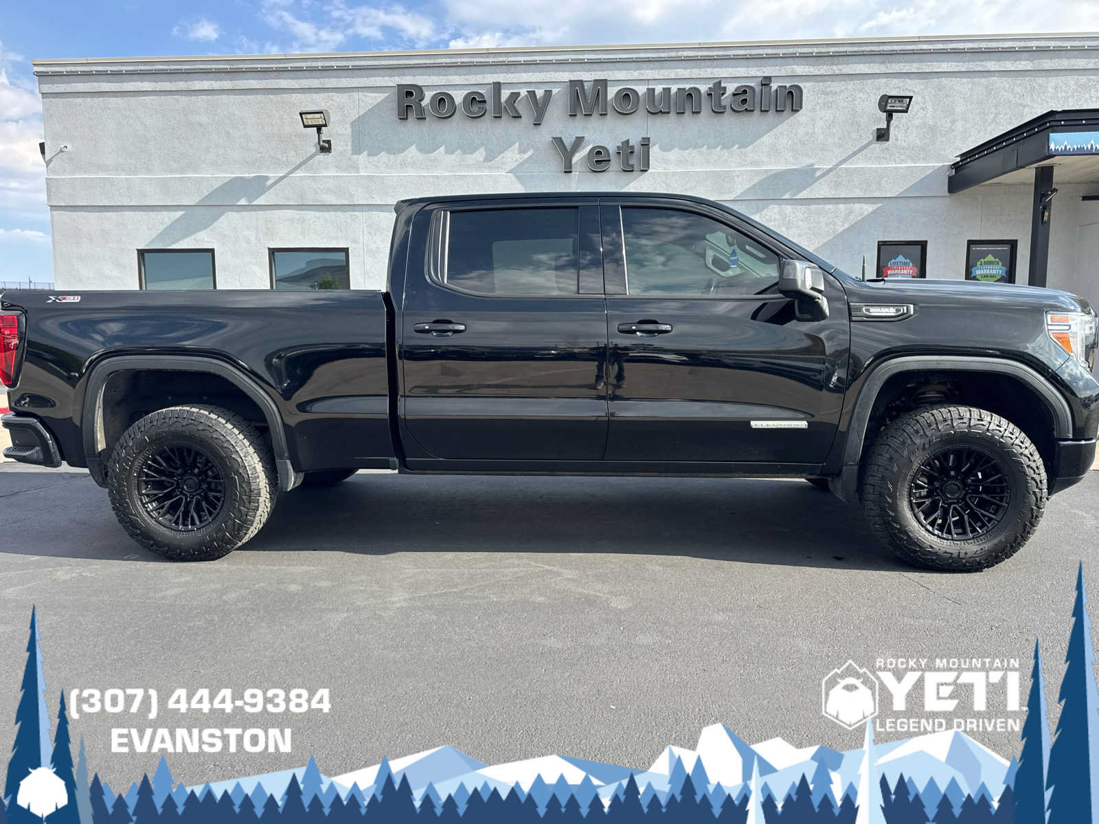 Used 2021 GMC Sierra 1500 Elevation w/ Preferred Package AWD/4WD image 2