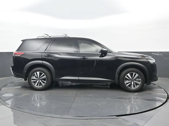 Used 2025 Nissan Pathfinder SL AWD/4WD video 2