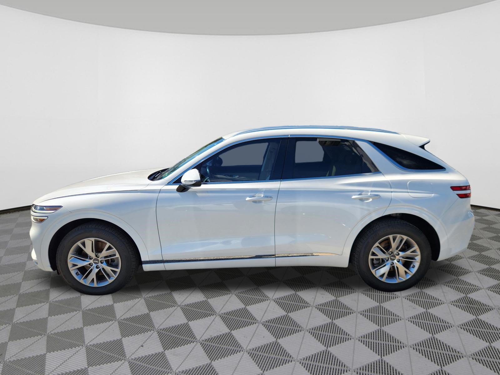 Used 2022 Genesis GV70 2.5T AWD/4WD image 5