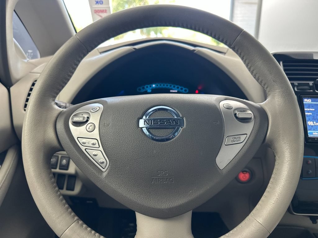 Used 2012 Nissan Leaf SV FWD image 23