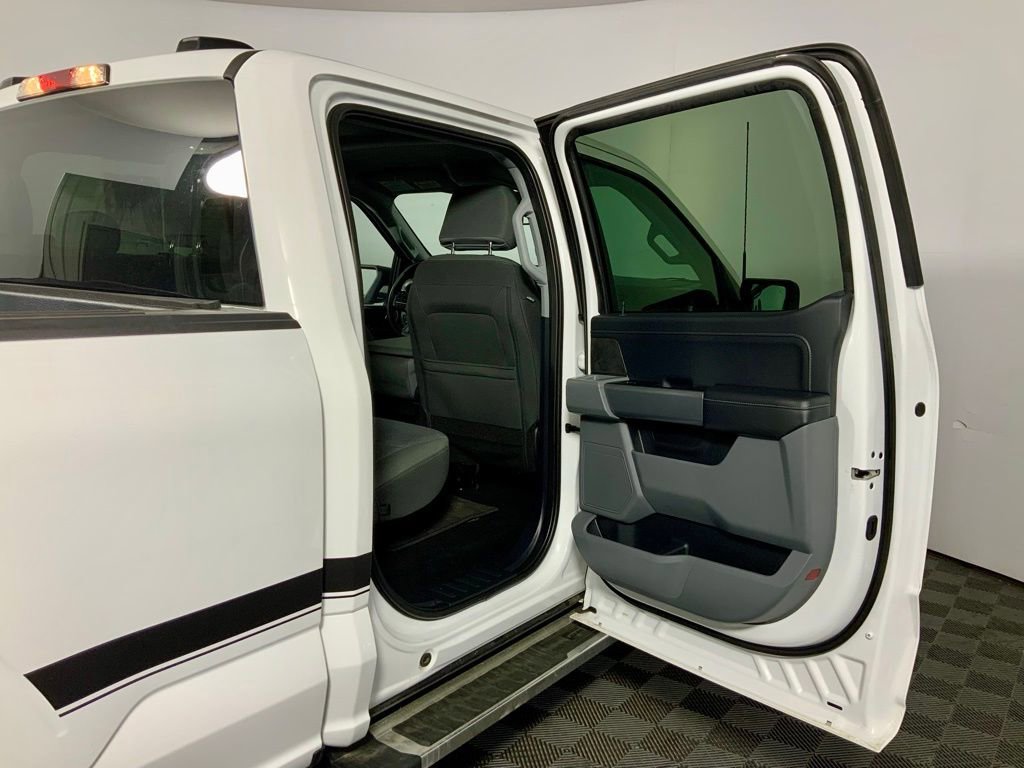 Used 2024 Ford F150 XLT w/ Tow/Haul Package image 29