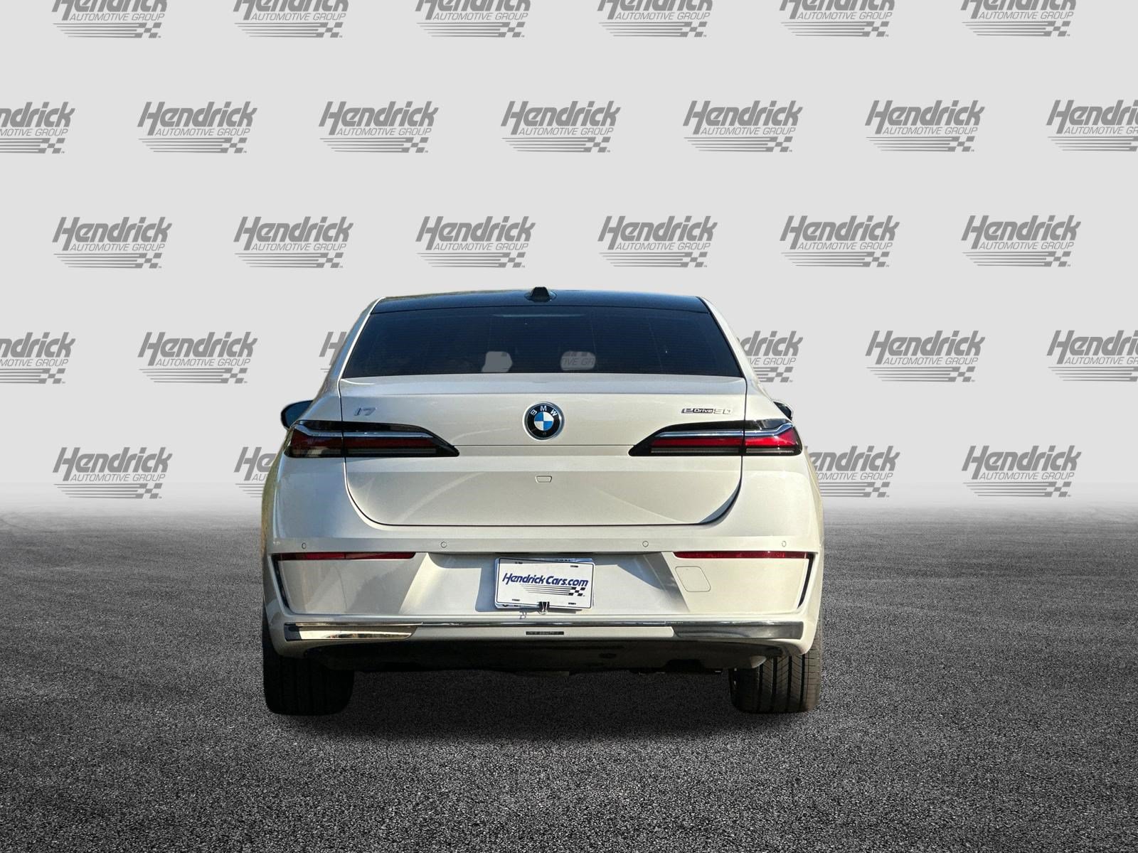 Used 2026 BMW i7 eDrive50 RWD image 6