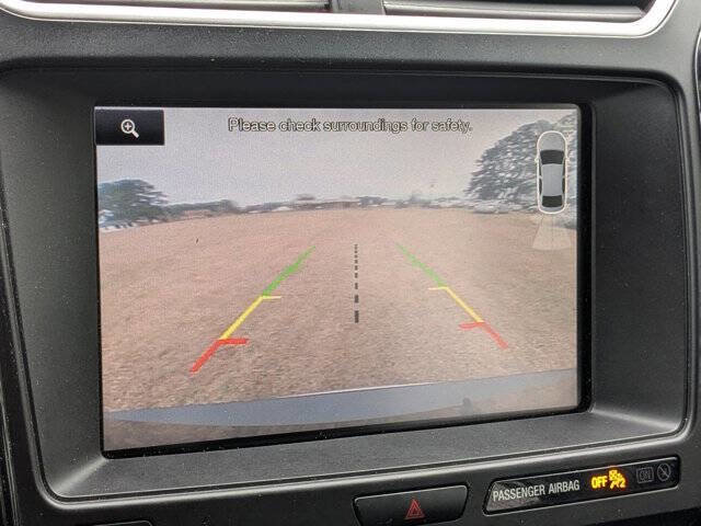 Used 2016 Ford Explorer XLT w/ Equipment Group 202A image 24