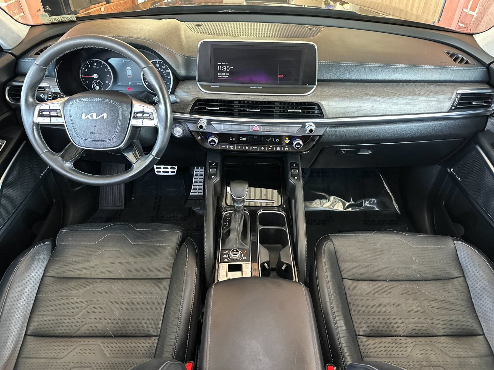 Certified 2022 Kia Telluride SX w/ SX Prestige Package AWD/4WD image 18