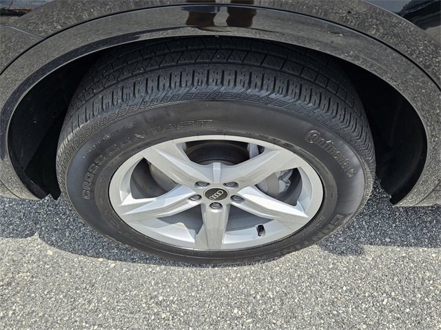 Used 2024 Audi Q5 2.0T Premium w/ Convenience Package image 19