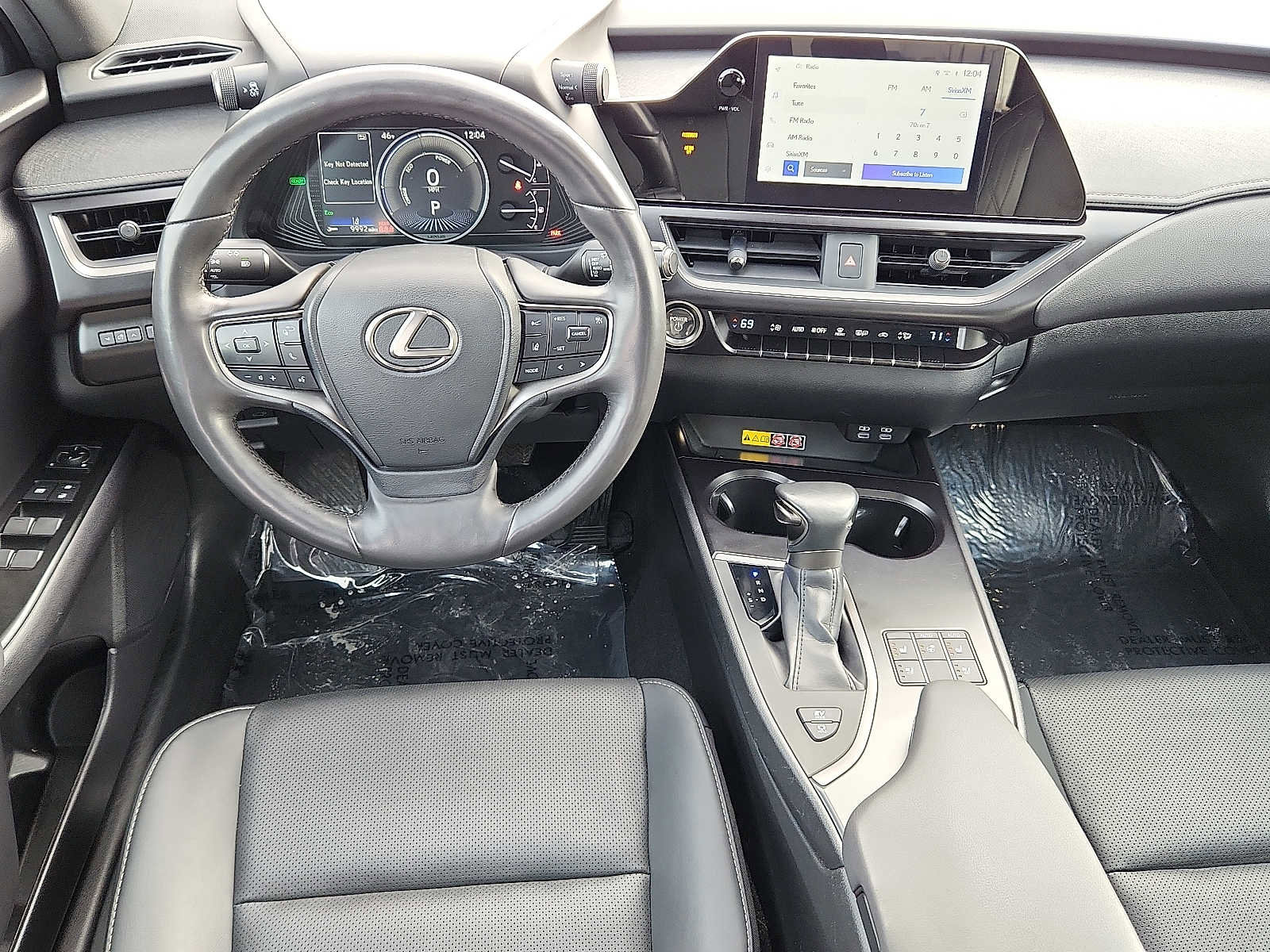 Used 2024 Lexus UX 250h AWD w/ Premium Package image 11