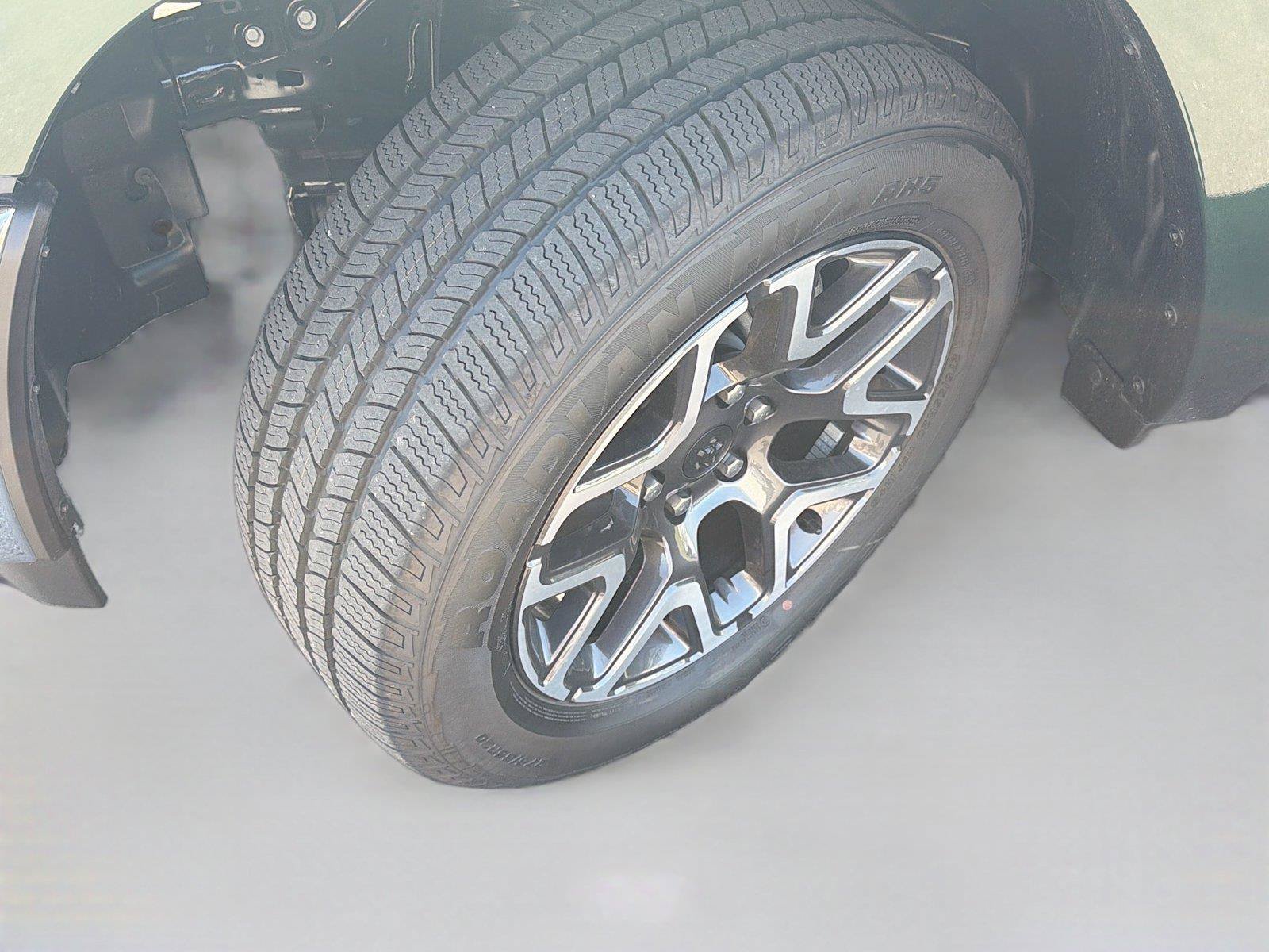 New 2026 RAM 1500 Laramie AWD/4WD image 37