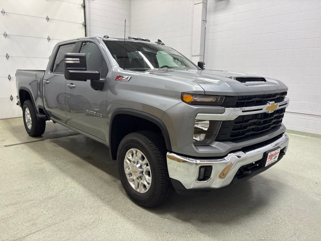 New 2026 Chevrolet Silverado 2500 LT AWD/4WD image 2