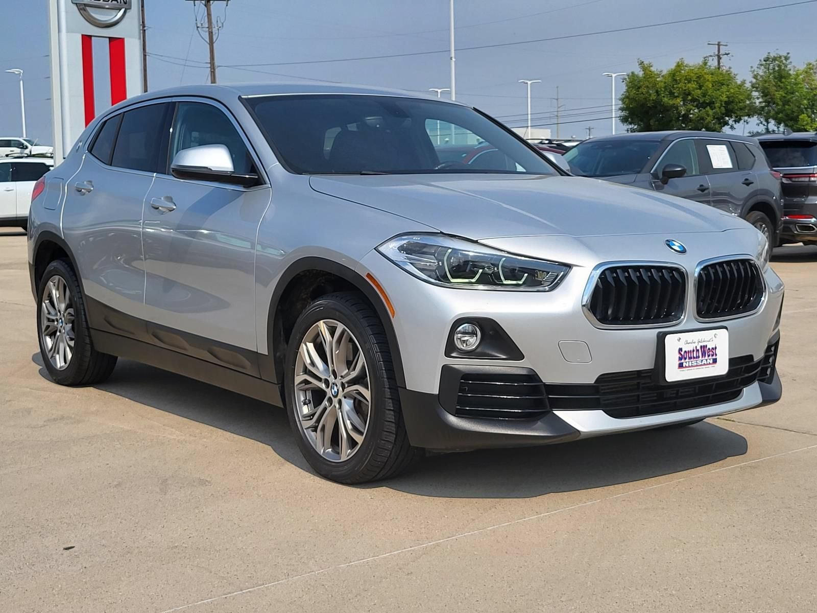 Used 2018 BMW X2 xDrive28i w/ Convenience Package AWD/4WD image 3