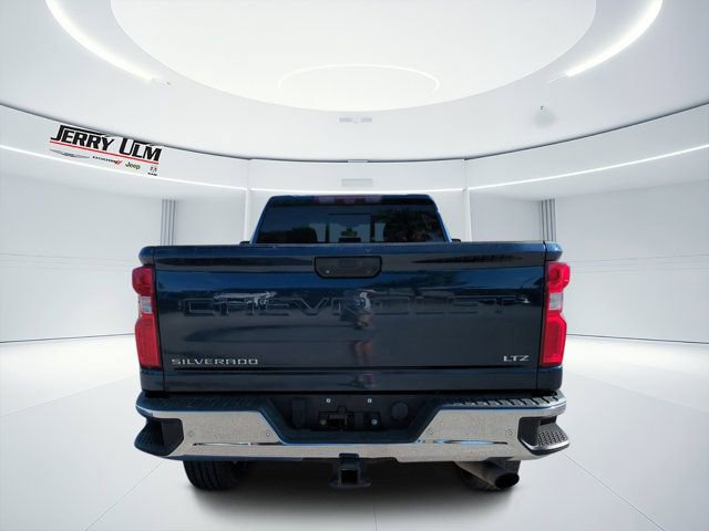 Used 2020 Chevrolet Silverado 2500 LTZ w/ LTZ Premium Package image 5