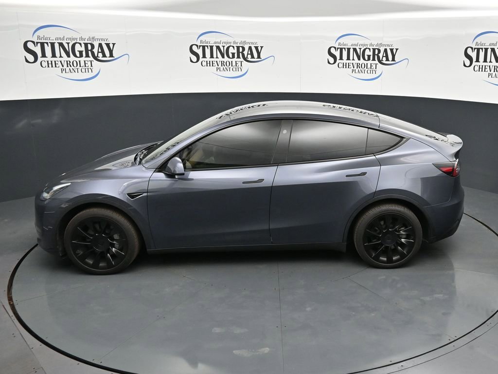 Used 2023 Tesla Model Y Long Range AWD/4WD image 12