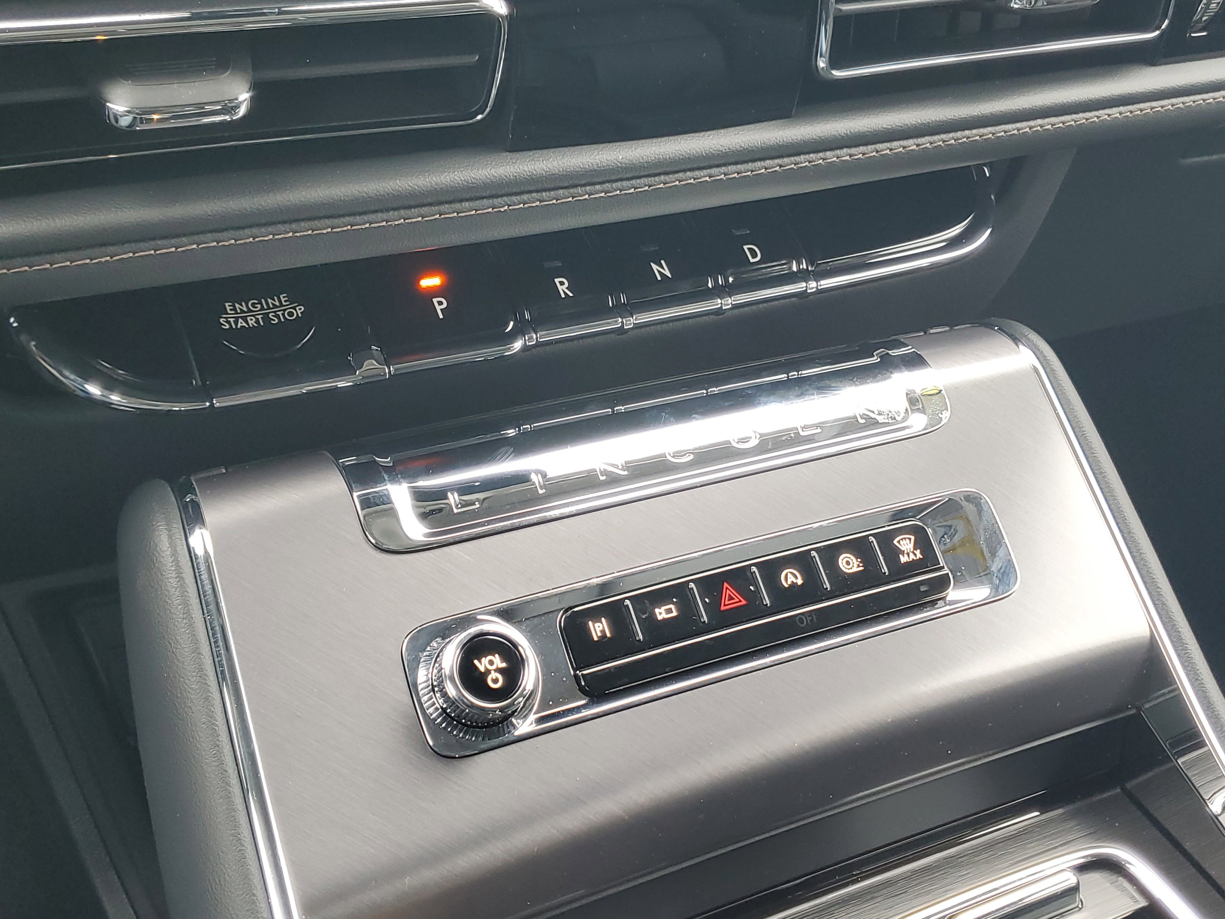 New 2026 Lincoln Aviator AWD image 21