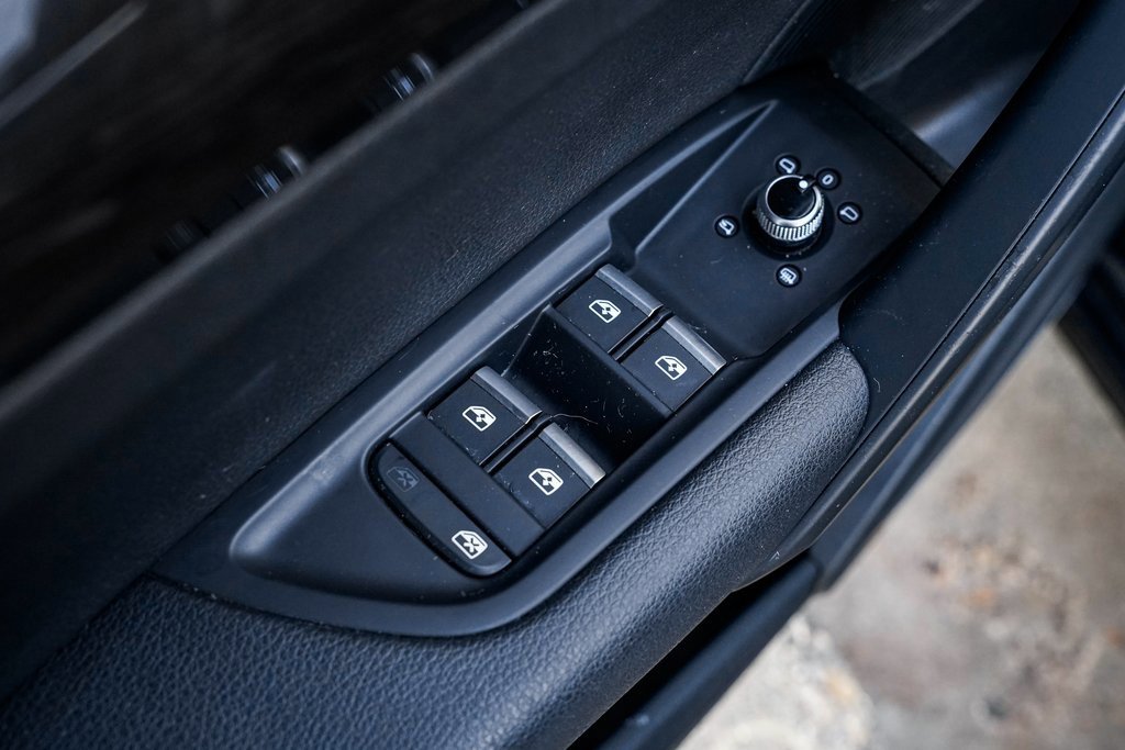 Used 2018 Audi Q5 2.0T w/ Premium Plus Package image 11