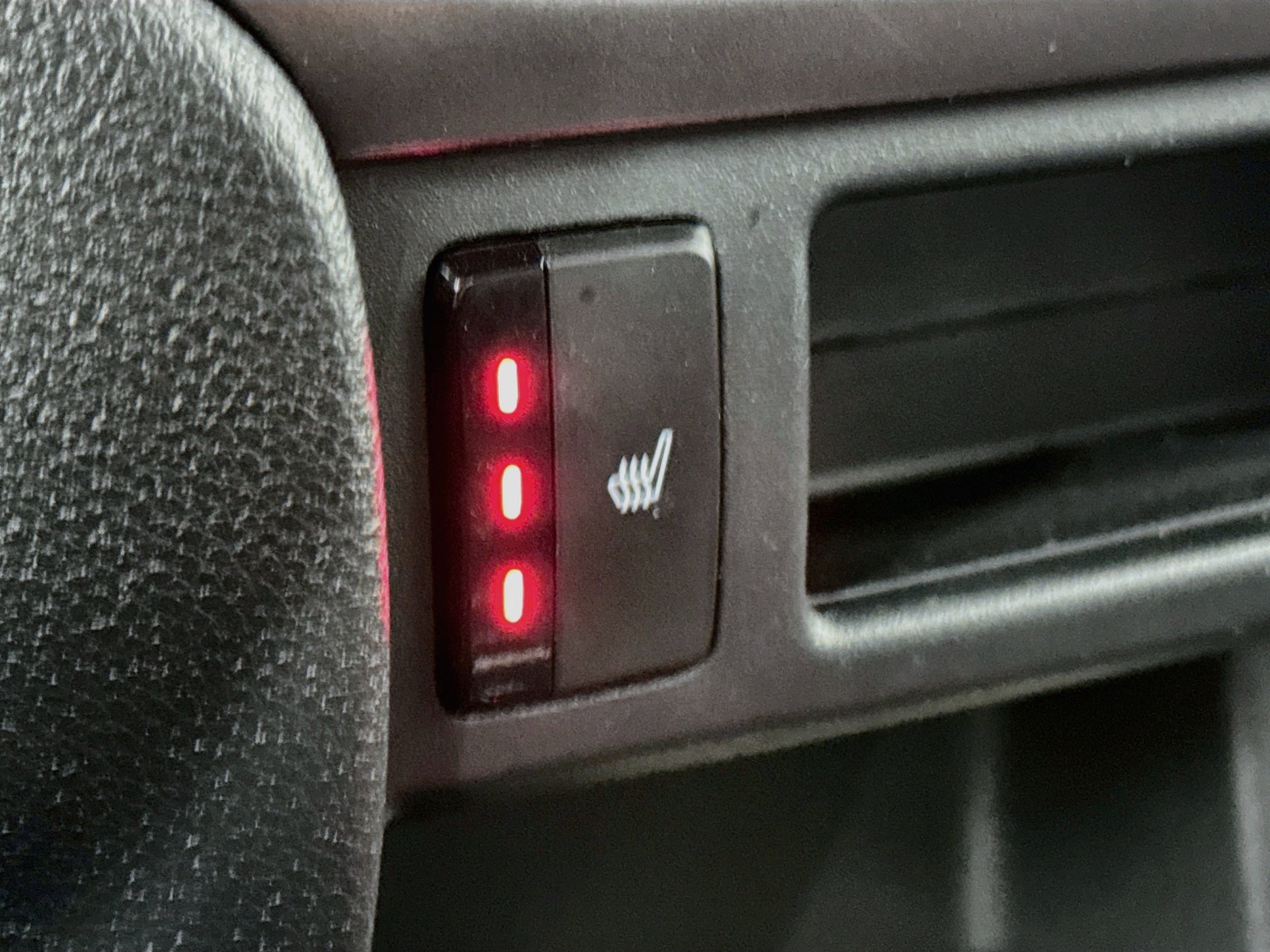 Certified 2023 Honda Passport EX-L image 19