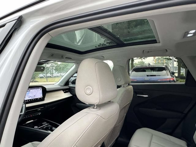 New 2026 Audi Q3 quattro 2.0T AWD/4WD image 7