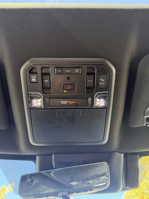 Used 2022 Toyota Tundra Platinum w/ Advanced Package image 34