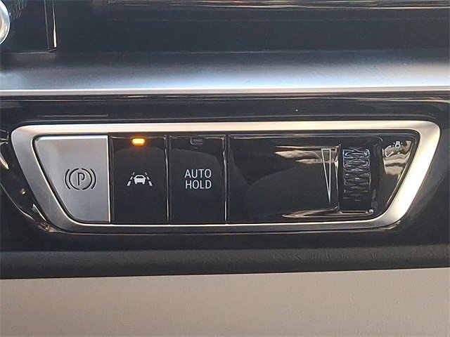 New 2026 Cadillac Lyriq Luxury image 21