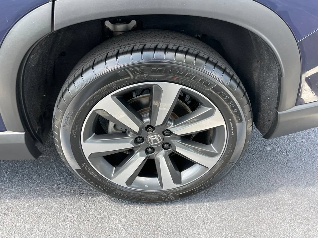 Certified 2024 Honda Pilot Touring image 43