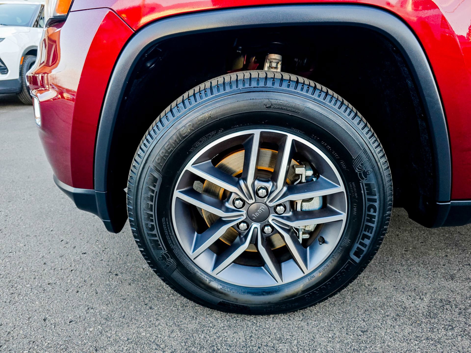 Used 2022 Jeep Grand Cherokee Limited image 13