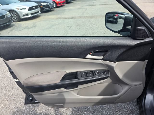 Used 2012 Honda Accord LX image 11