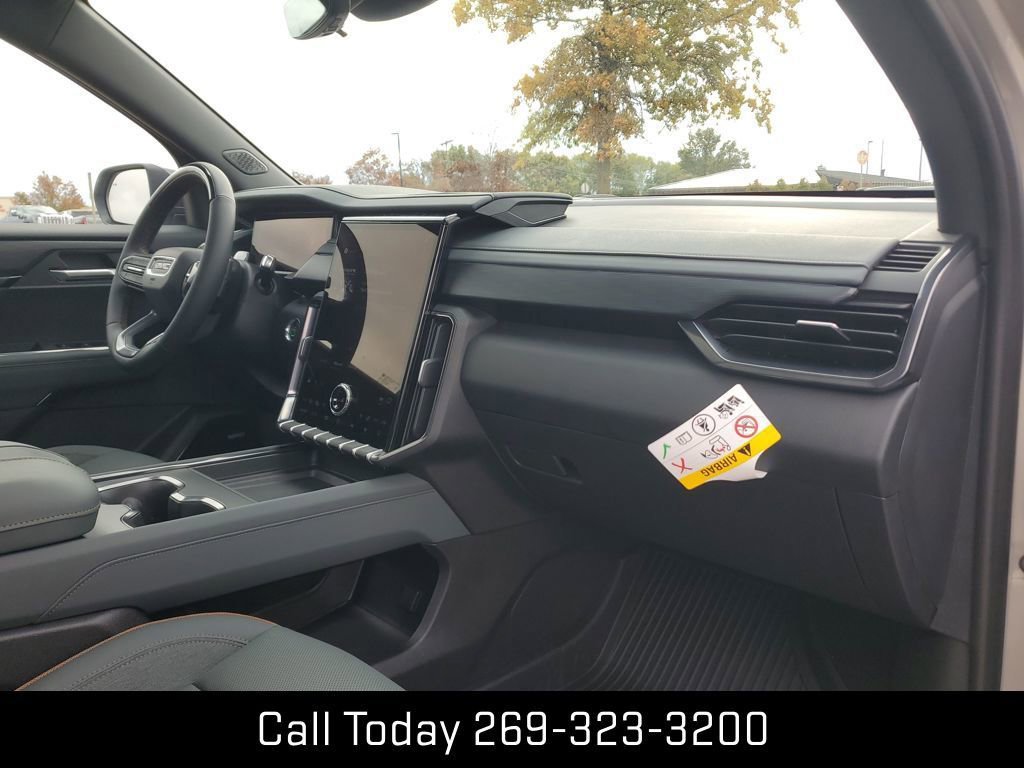 New 2026 GMC Acadia AT4 w/ Super Cruise Package image 32