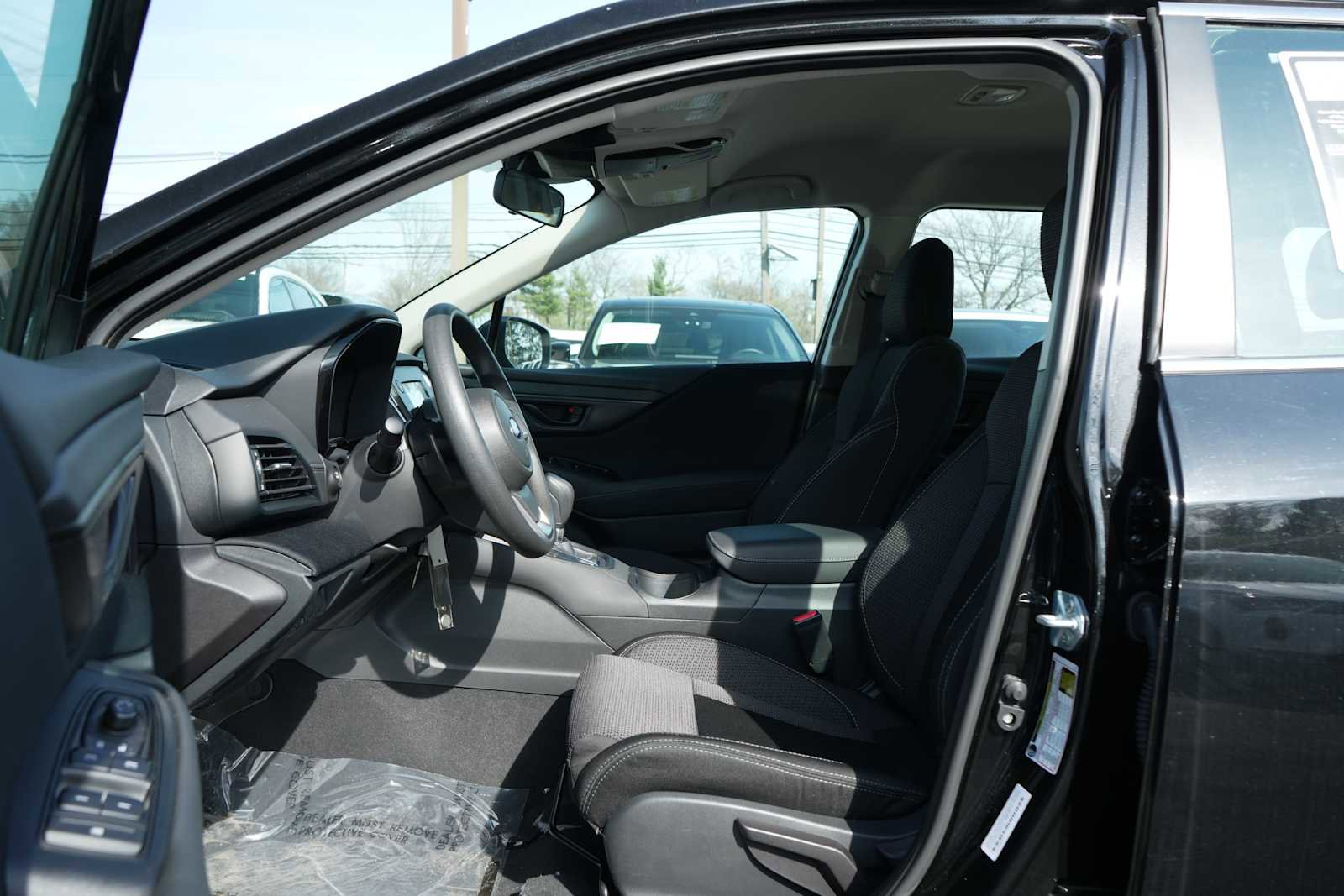 Used 2025 Subaru Outback image 14