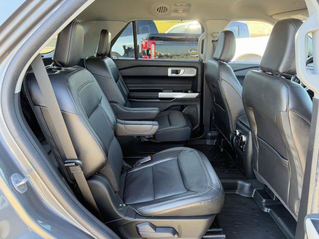Certified 2022 Ford Explorer Limited w/ Equipment Group 301A RWD image 30