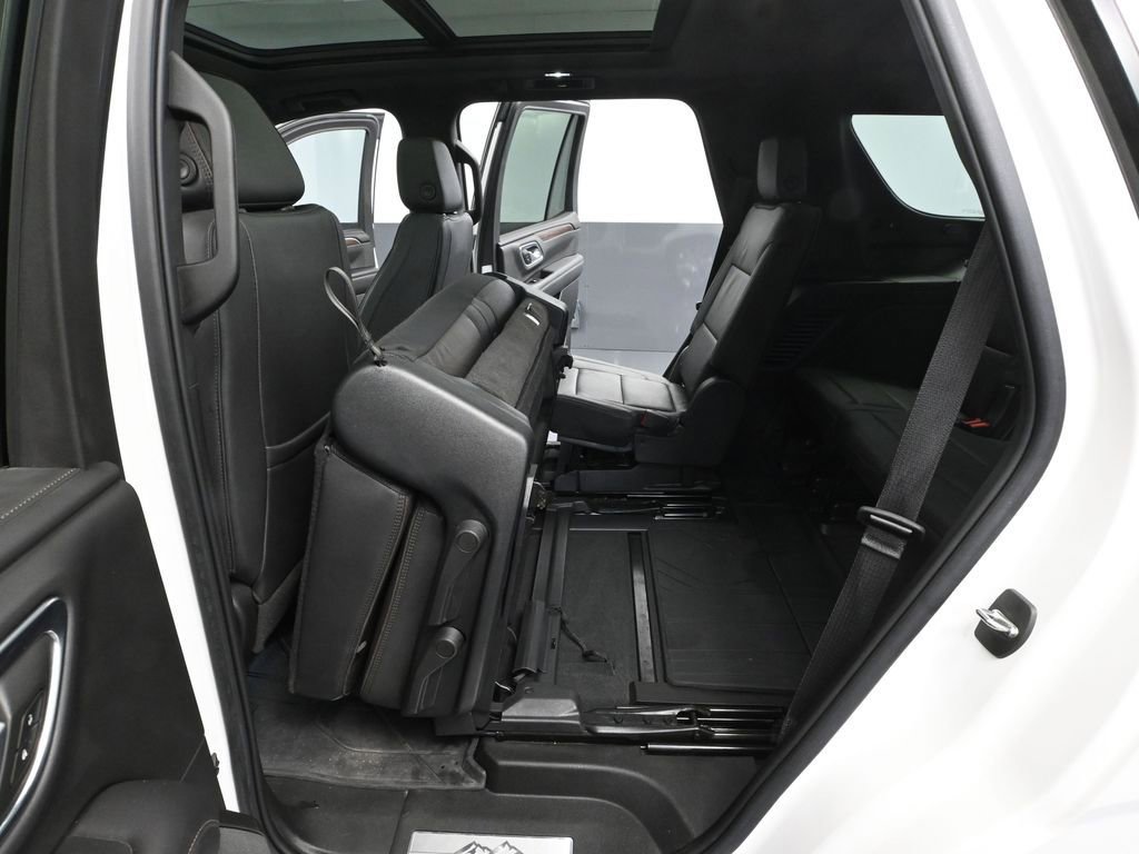 Used 2022 Chevrolet Tahoe High Country image 46