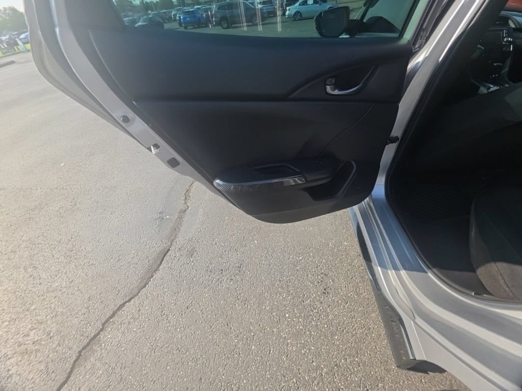 Used 2018 Honda Civic Sport image 24