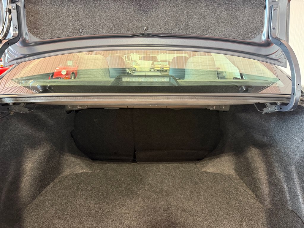 Used 2015 Toyota Corolla L FWD image 33