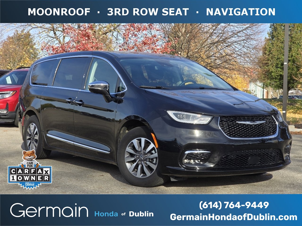 Used 2022 Chrysler Pacifica Limited w/ Uconnect Theater Family Group image 1