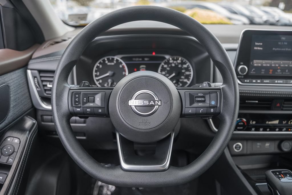 Used 2023 Nissan Rogue SV AWD/4WD image 25