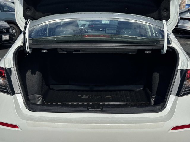 Used 2023 Honda Civic EX image 28