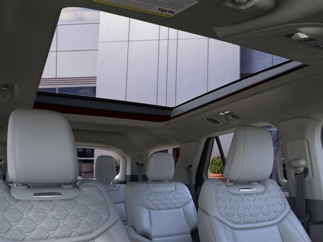 New 2026 Ford Explorer Platinum w/ LUX Leather Package AWD/4WD image 22