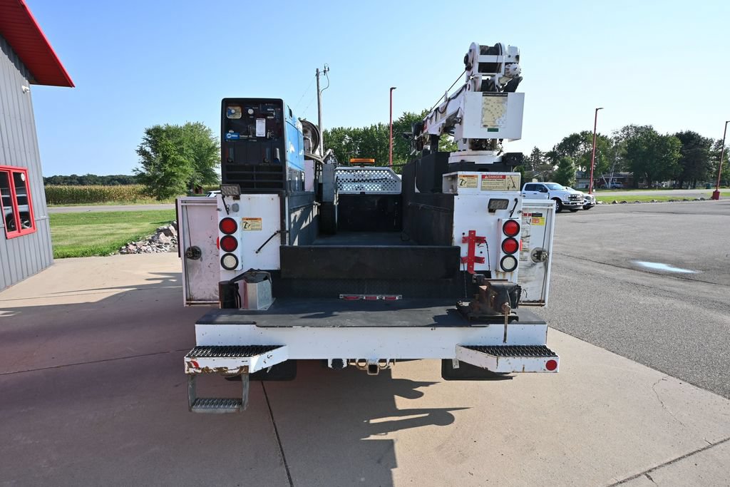 Used 2015 Ford F550 Luxury RWD image 16