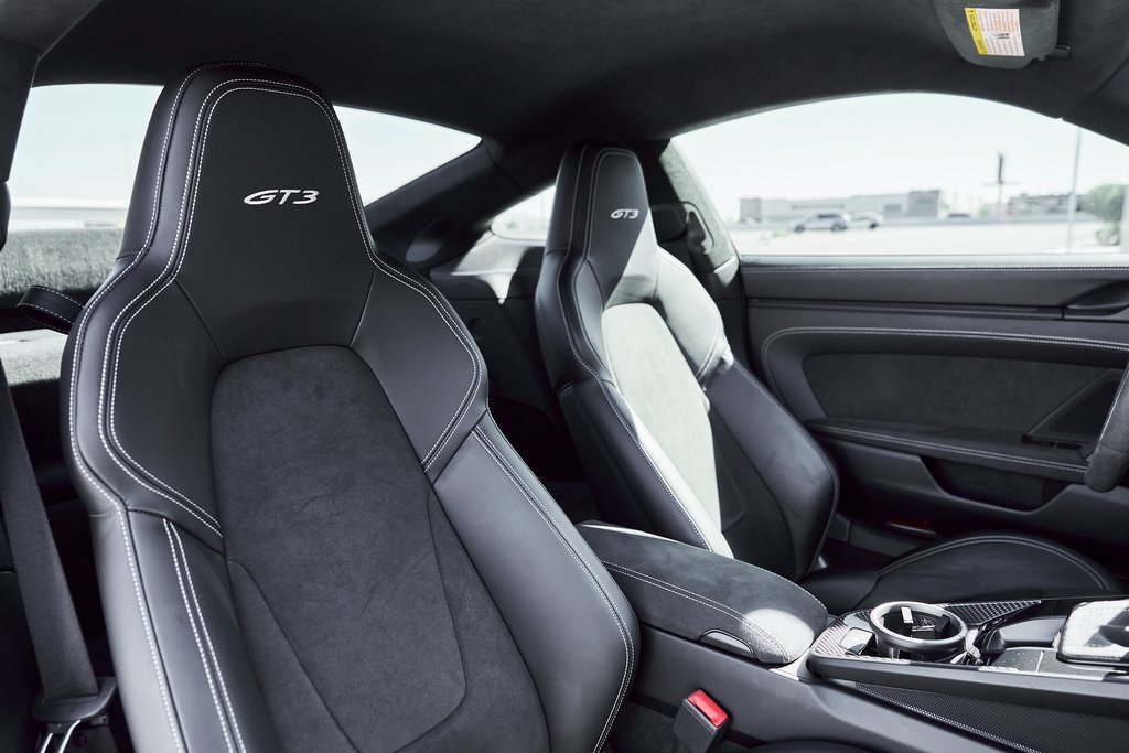 Used 2022 Porsche 911 GT3 image 38